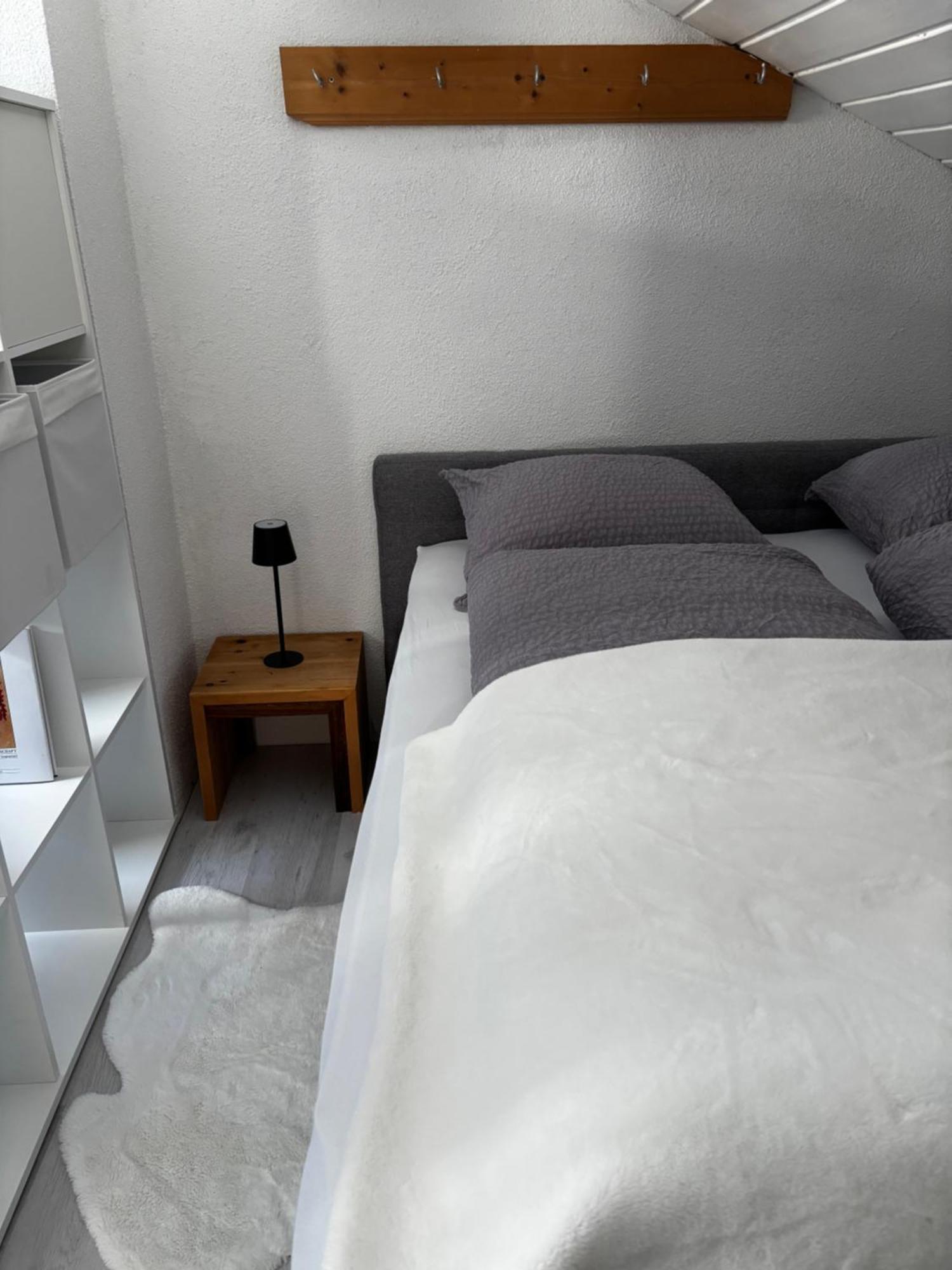 Lechtaler Alpenblick Landeck - Privatzimmer & Ferienwohnung Exterior photo